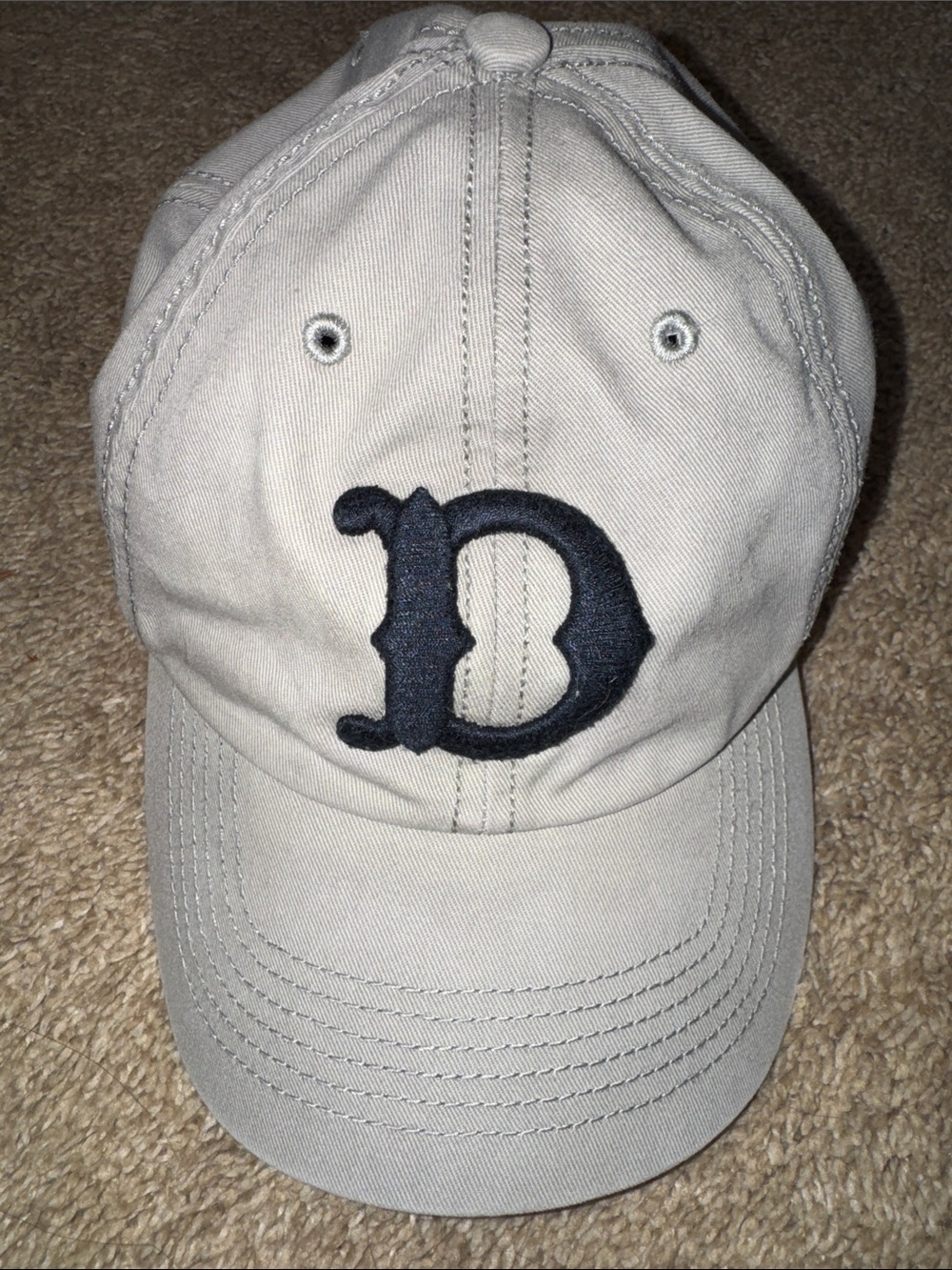 '47 gray Detroit Tigers Cap with vintage Navy D Embroidery